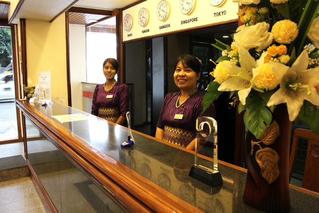 Alfa Hotel Yangon Eksteriør bilde