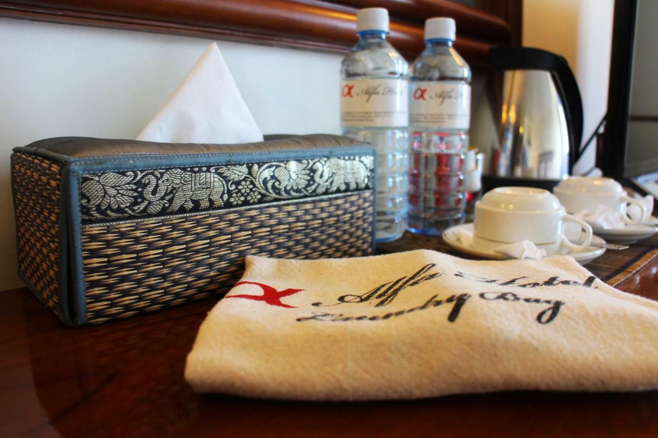 Alfa Hotel Yangon Eksteriør bilde